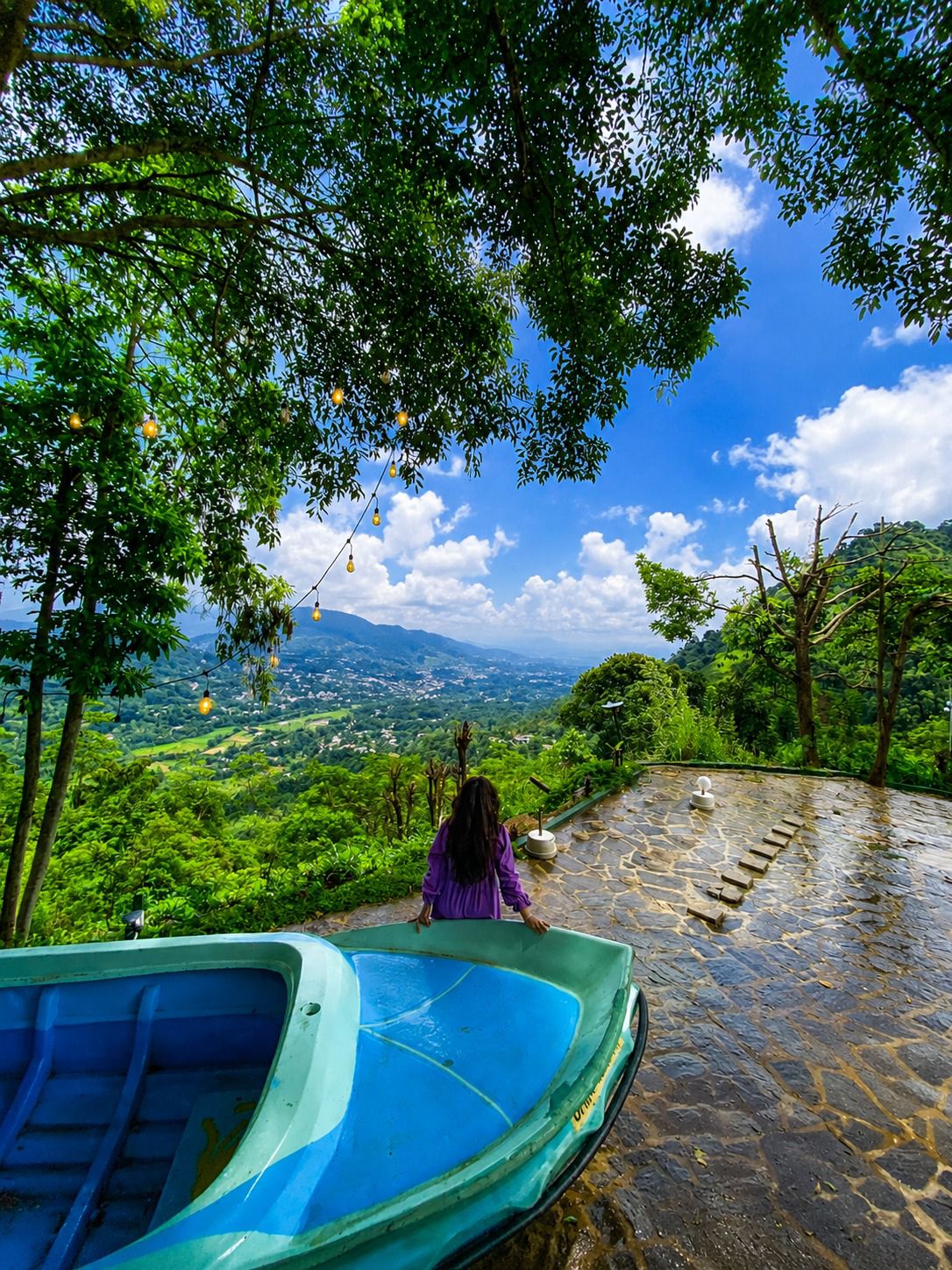 Ambuluwawa mountain residence
